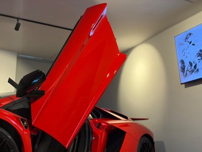 2018 Lamborghini AVENTADOR — миниатюра 14