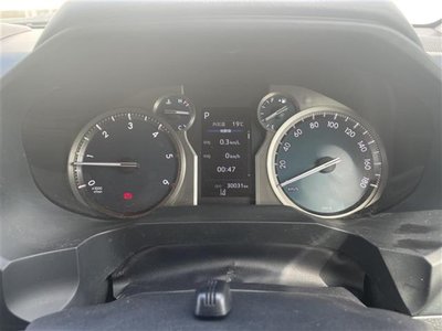 TOYOTA LAND CRUISER PRADO - 8