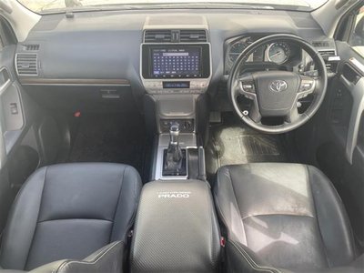 TOYOTA LAND CRUISER PRADO - 2