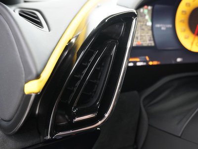 2023 Ferrari ROMA — миниатюра 31