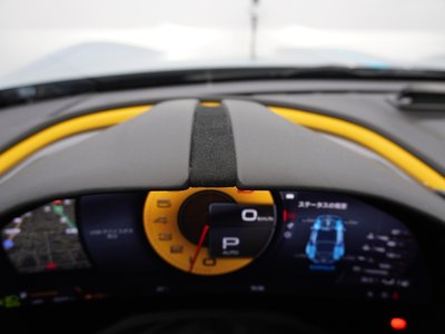 2023 Ferrari ROMA — миниатюра 29