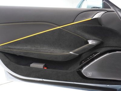 2023 Ferrari ROMA — миниатюра 32
