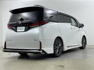 صورة مصغرة 30 لـ 2023 Toyota VELLFIRE
