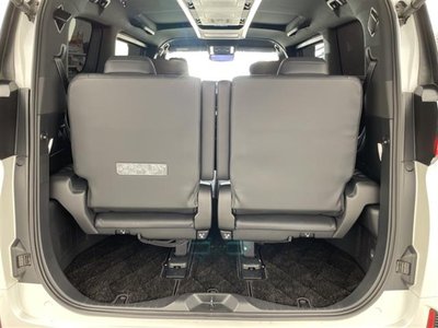صورة مصغرة 26 لـ 2023 Toyota VELLFIRE