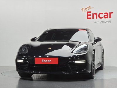 2020 Porsche PANAMERA 照片 3