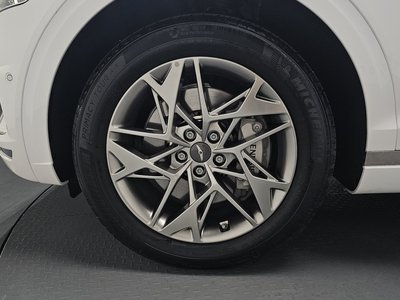 صورة 6 لـ 2022 Genesis GV70