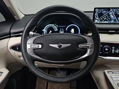 صورة مصغرة 18 لـ 2022 Genesis GV70
