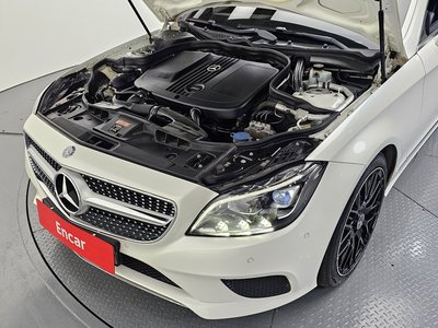 MERCEDES-BENZ CLS - 7