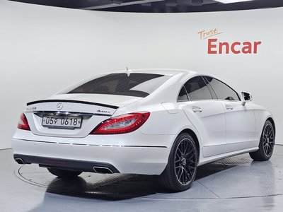MERCEDES-BENZ CLS - 4