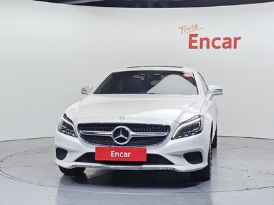 MERCEDES-BENZ CLS - 2