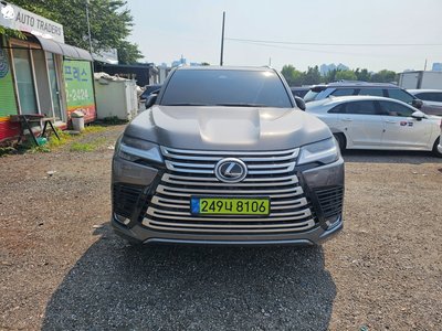 LEXUS LX - 1