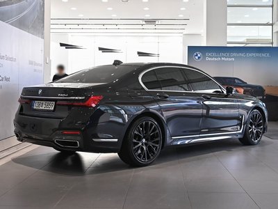 BMW 7 SERIES - 5