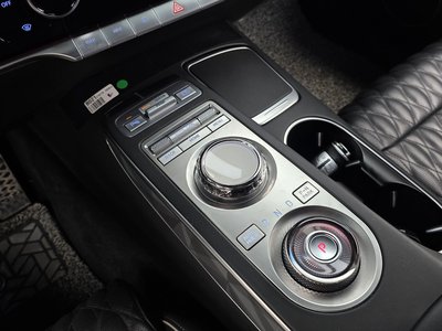 2021 Genesis GV70 — миниатюра 12