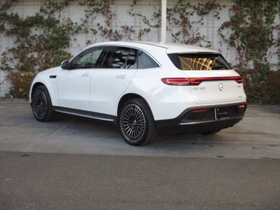 MERCEDES-BENZ EQC - 4