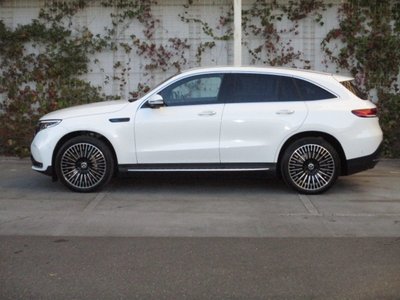 MERCEDES-BENZ EQC - 3