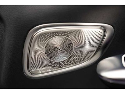 MERCEDES-BENZ GLC - 8