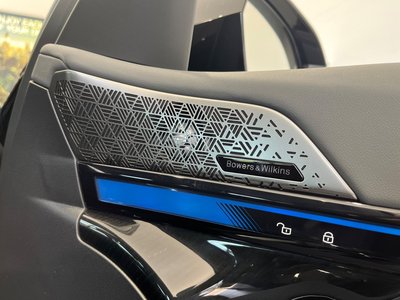 2026 BMW 5 SERIES thumbnail 19