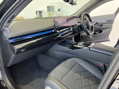 2026 BMW 5 SERIES thumbnail 43
