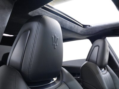 2021 Maserati QUATTROPORTE photo 5