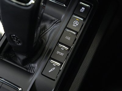 2021 Maserati QUATTROPORTE thumbnail 46