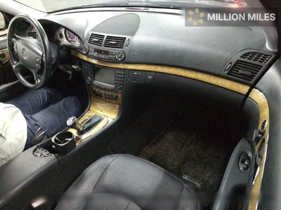 MERCEDES-BENZ E-CLASS - 3