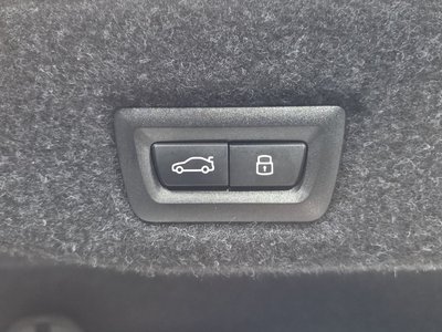 صورة مصغرة 33 لـ 2025 BMW 5 SERIES