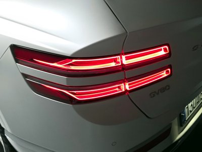 GENESIS GV80 - 10