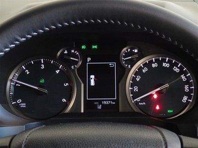 TOYOTA LAND CRUISER PRADO - 10