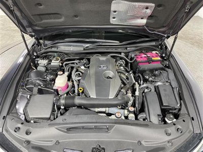 2022 Lexus IS — миниатюра 42