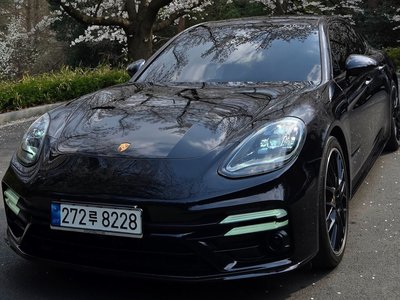 PORSCHE PANAMERA - 2