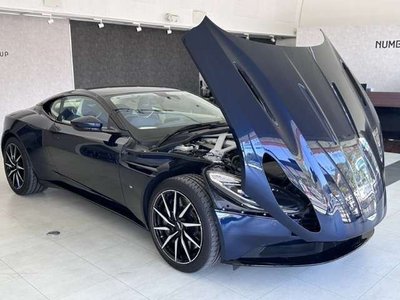 ASTON MARTIN DB11 - 2