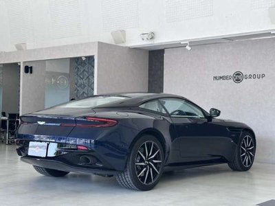 ASTON MARTIN DB11 - 3