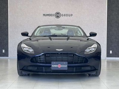 ASTON MARTIN DB11 - 7