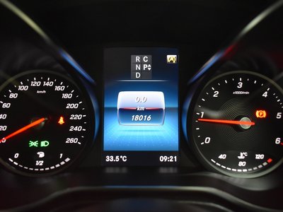 2021 Mercedes-BENZ V-CLASS 缩略图 28