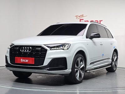 2022 AUDI Q7 — фото 1