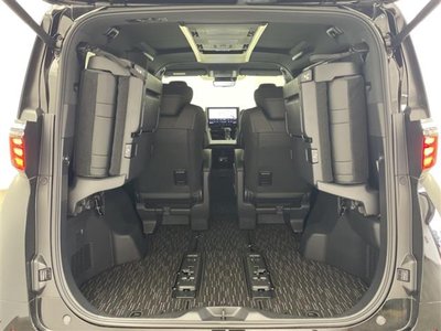 2025 Toyota ALPHARD thumbnail 39