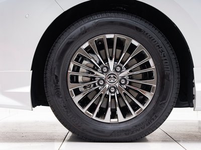 TOYOTA ALPHARD - 10