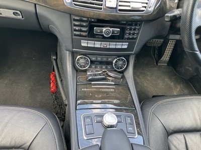 صورة 5 لـ 2012 Mercedes-BENZ MERCEDES-BENZ AMG