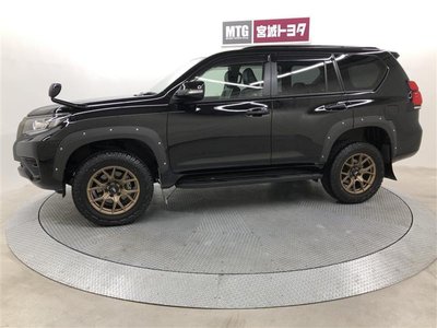 TOYOTA LAND CRUISER PRADO - 4
