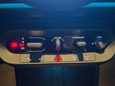 صورة 9 لـ 2025 MINI COOPER C