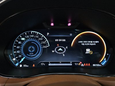 2021 Genesis GV70 photo 8