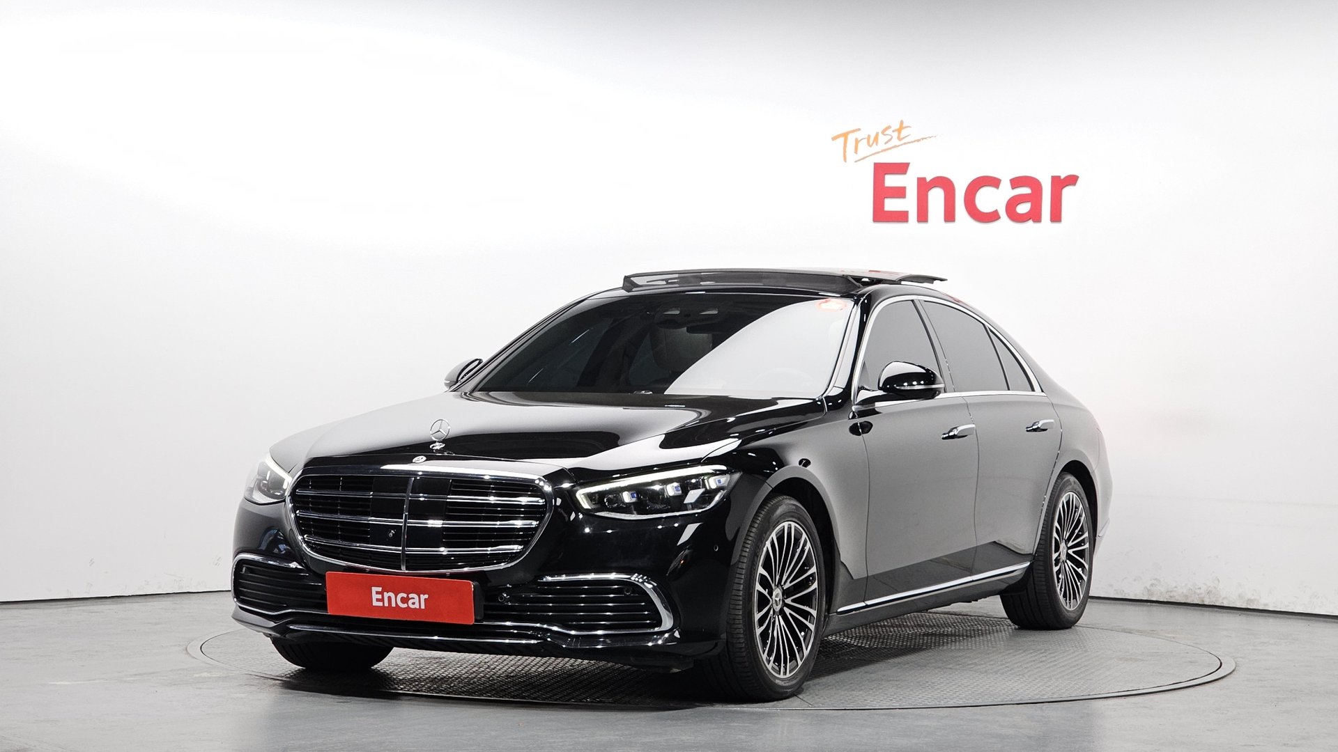 MERCEDES-BENZ S-CLASS - View 1