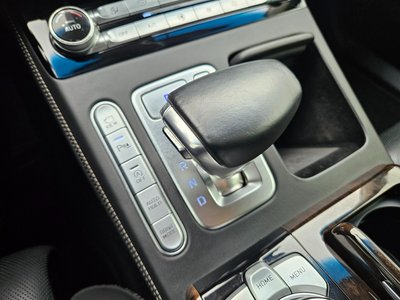 2019 Genesis G90 — фото 9