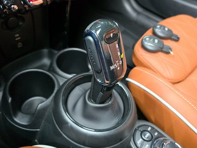 MINI CONVERTIBLE - 9