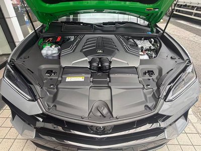 صورة مصغرة 30 لـ 2026 Lamborghini URUS