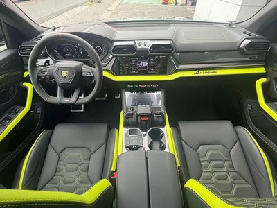 صورة مصغرة 15 لـ 2026 Lamborghini URUS
