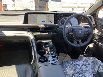 TOYOTA CROWN SPORT - 9