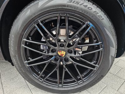 2024 Porsche CAYENNE — миниатюра 19