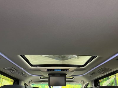 TOYOTA ALPHARD - 6