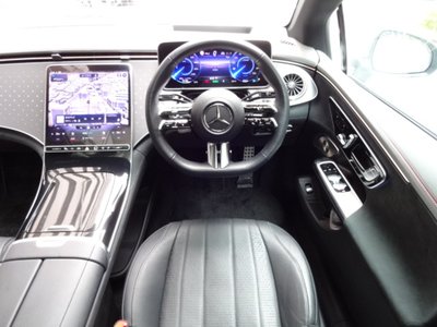 2024 Mercedes-BENZ EQE — миниатюра 11